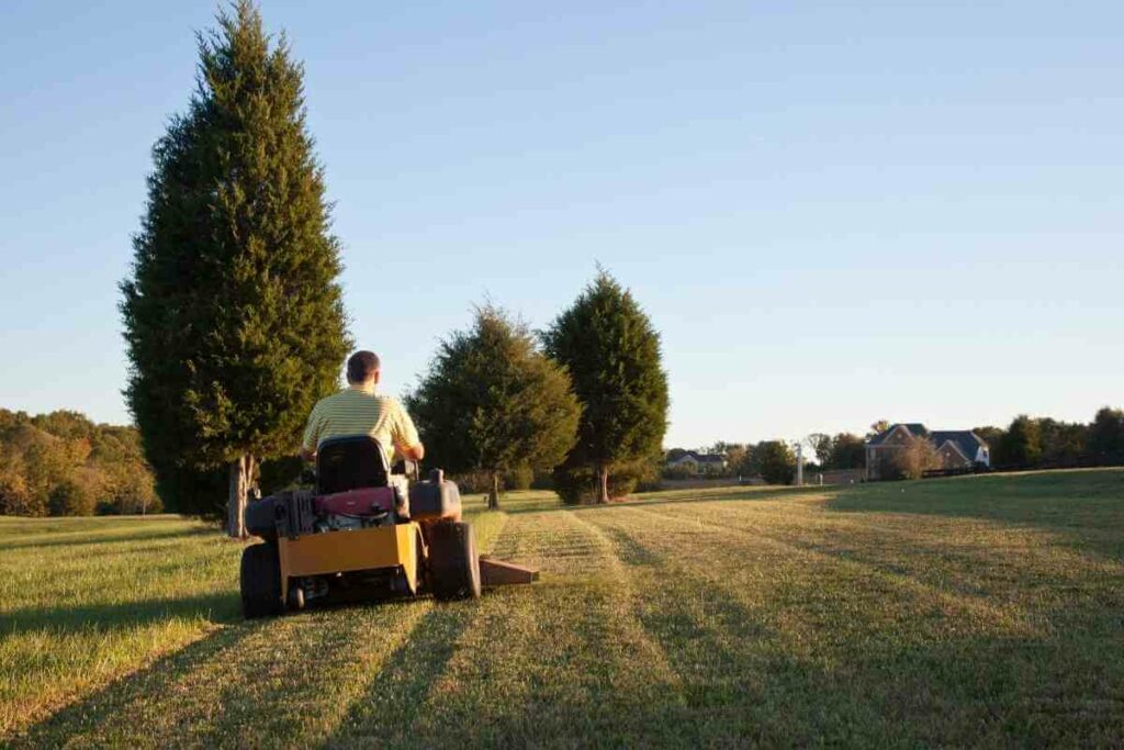 Zero Turn Mowers for Hills lawns
