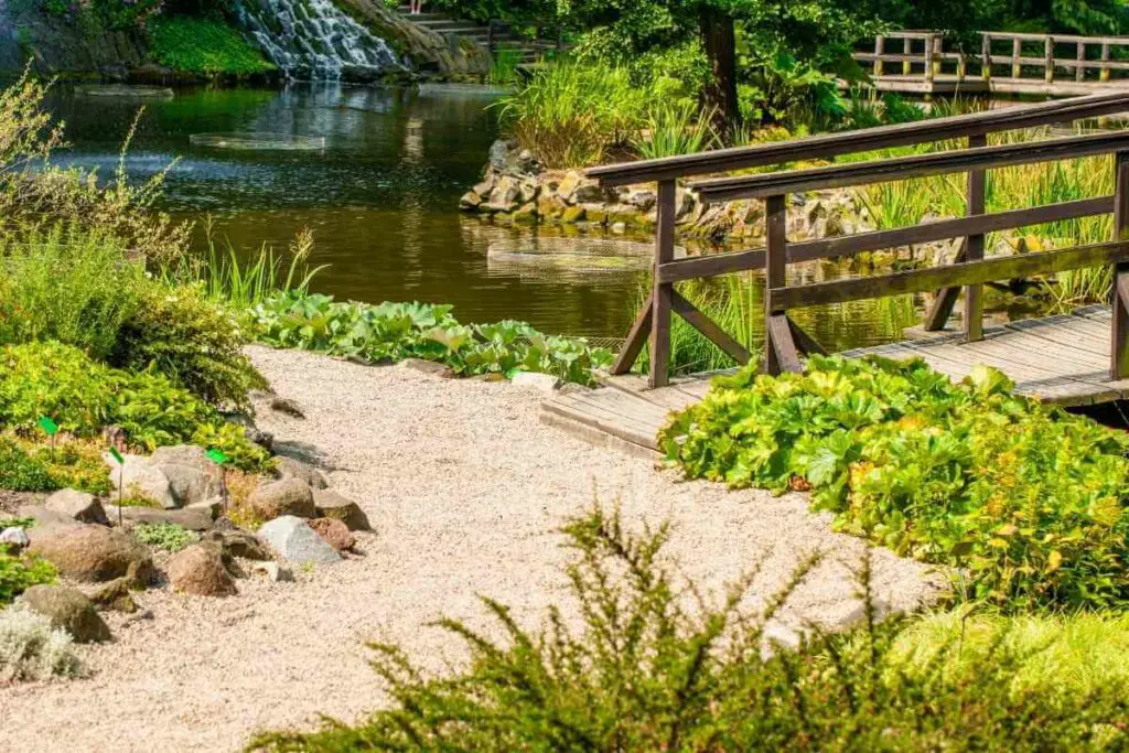 Simple wooden Bridge in Japanese garden