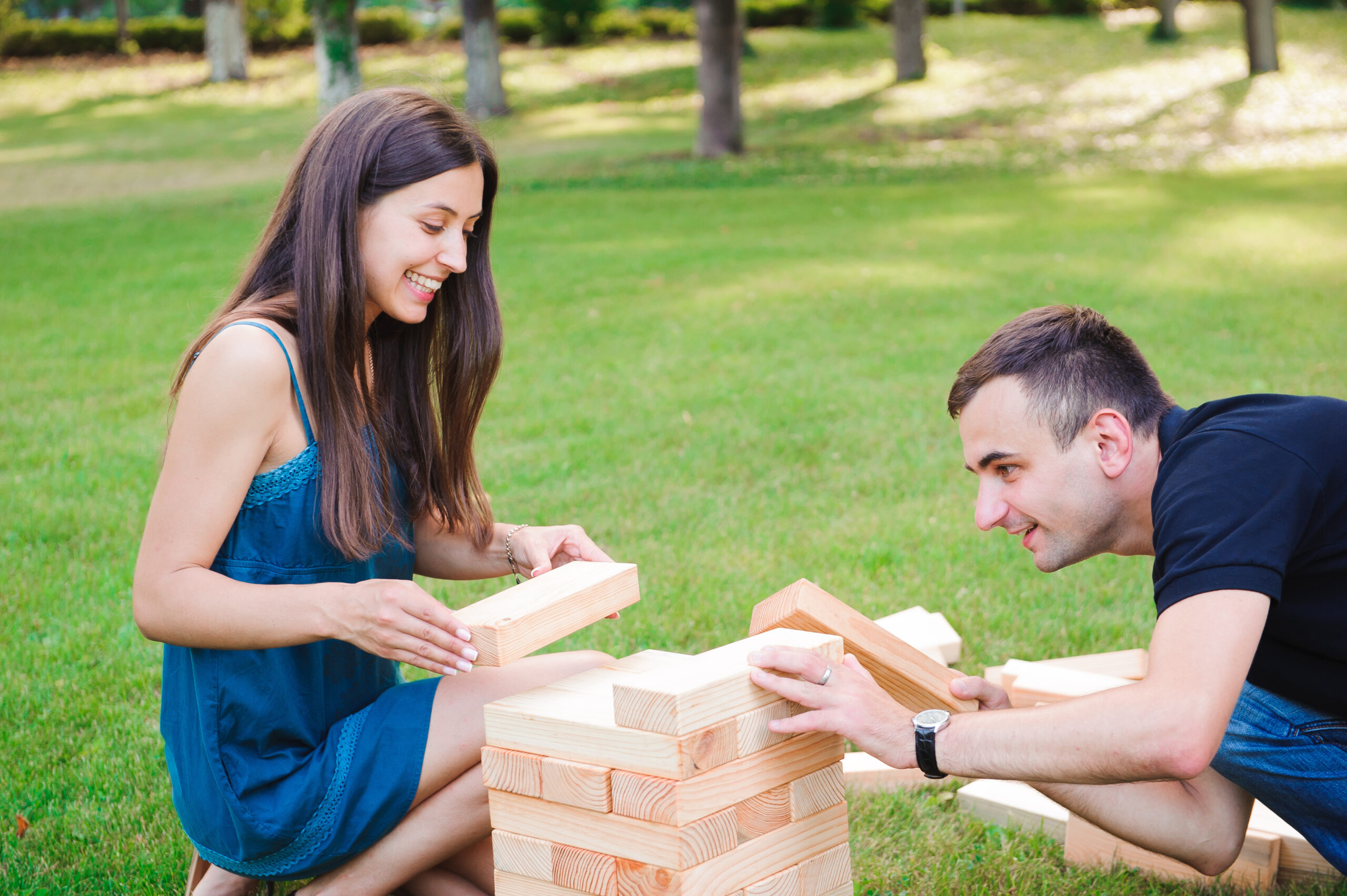 Can You Use Two Hands in Giant Garden Jenga?