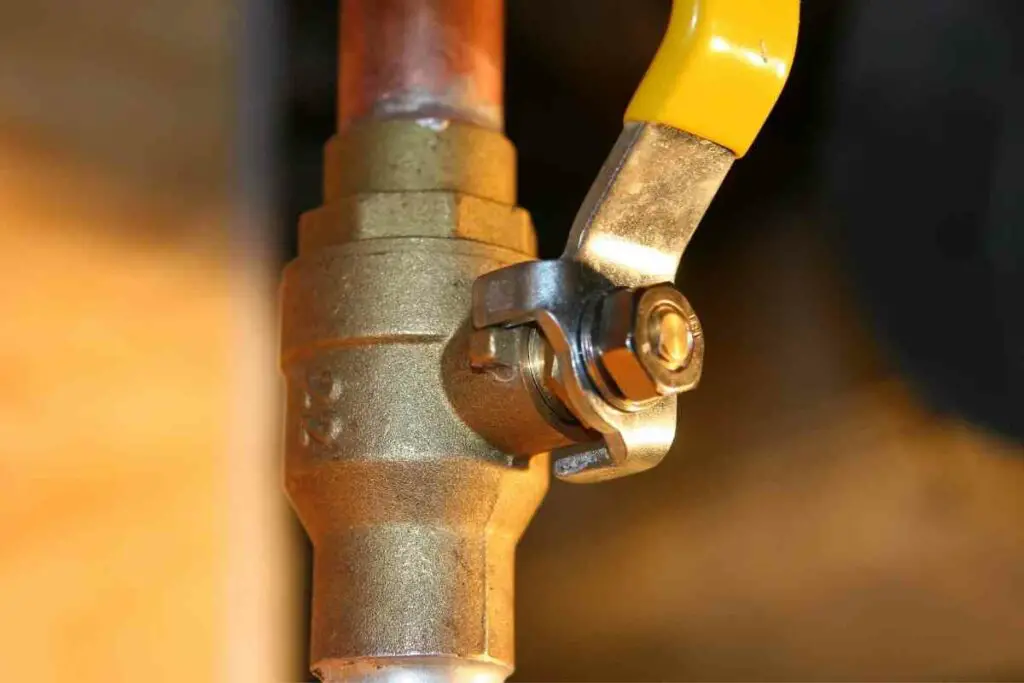 Ball-valve spigot installation