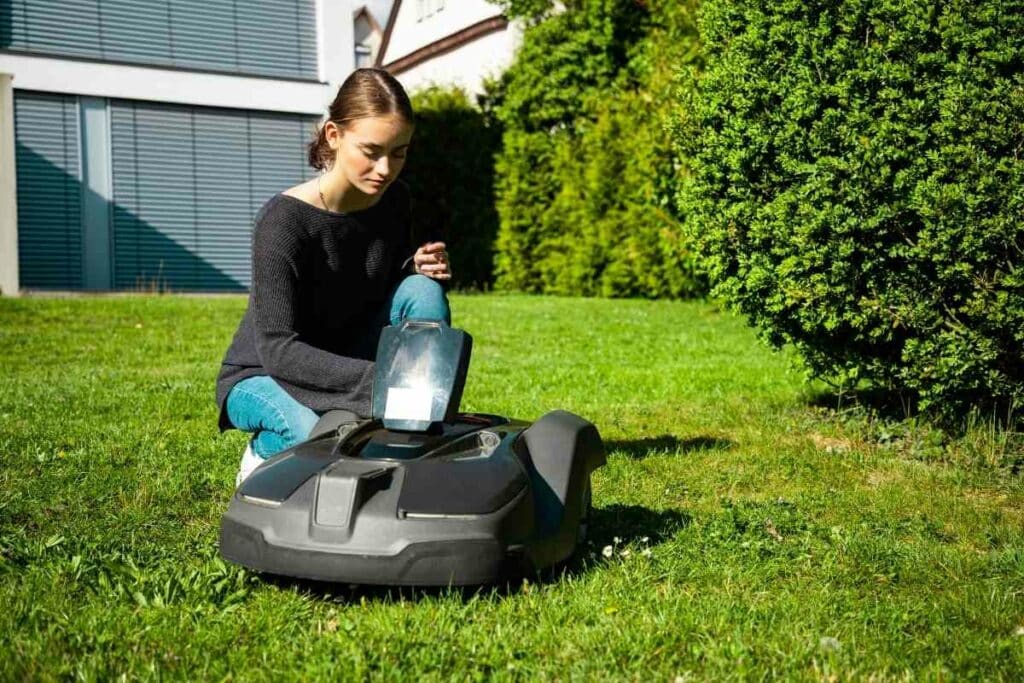 Choosing best robot mowers USA tips and tricks