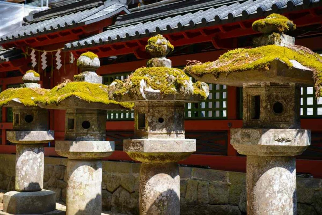 The first Japanese stone lanterns