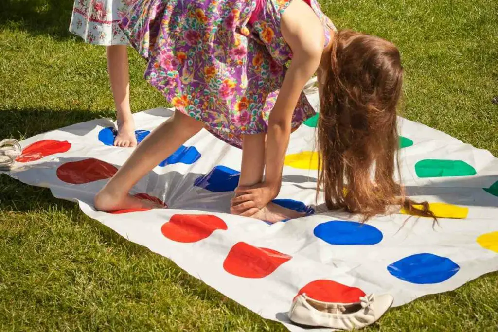 Lawn Twister rules