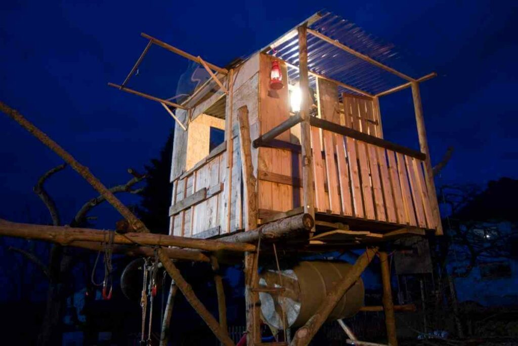 Pallet Treehouse design