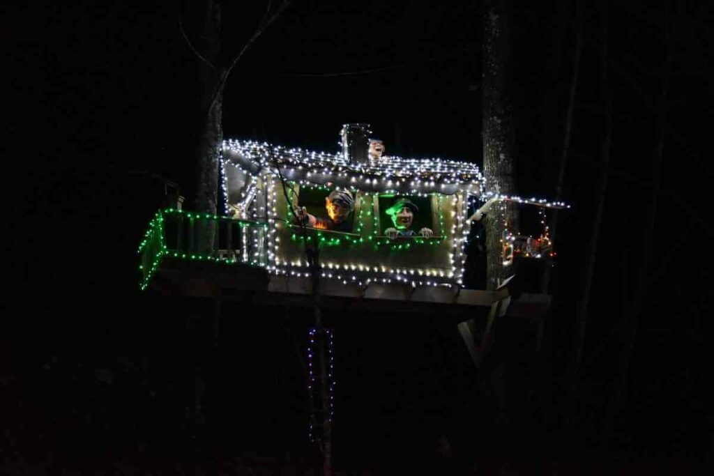 Fun Treehouse lights