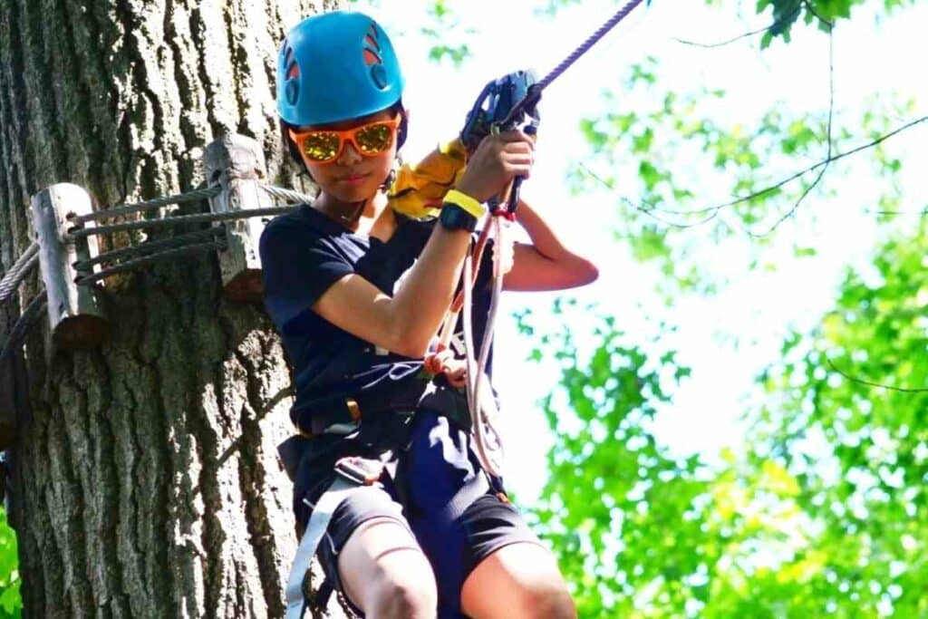 Zip lines kids safety