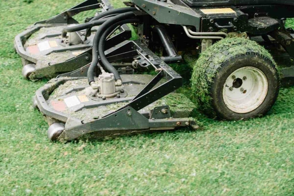 Mowers for golf courses