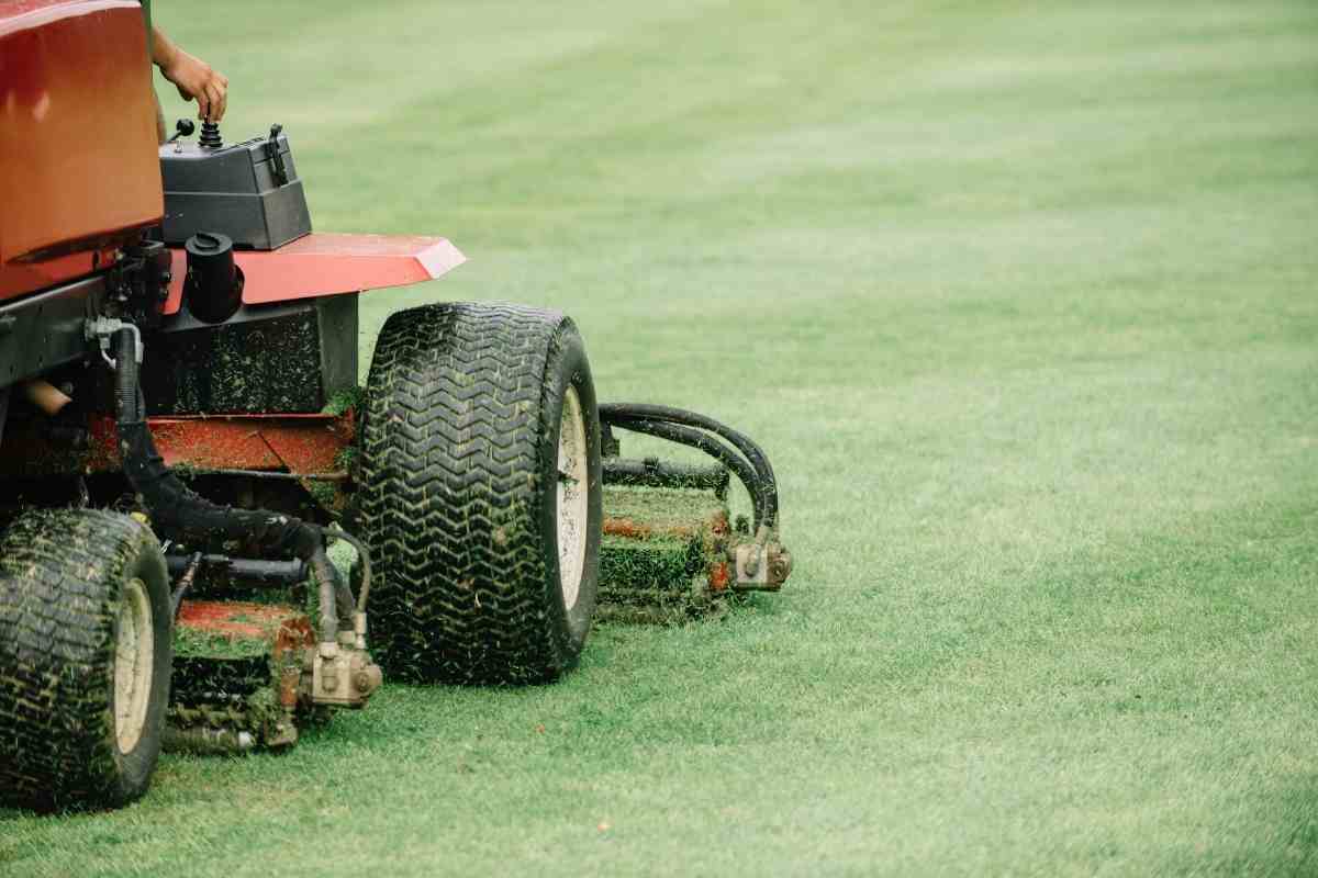 Do Golf Courses Use Robotic Mowers? (Autonomous Golf Course Mowers