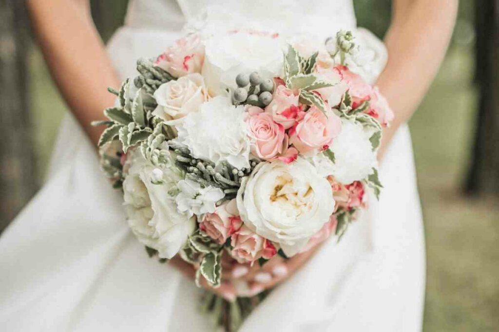 Organic Wedding Flower Arrangements (Alternatives)