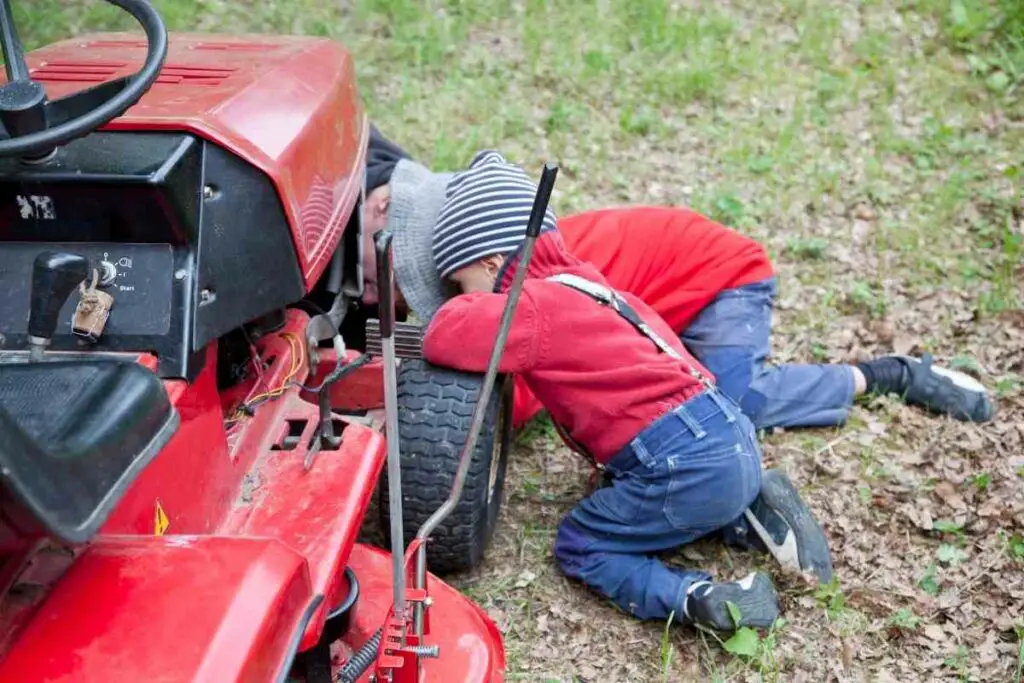 What Is a Locking Differential garden tractor