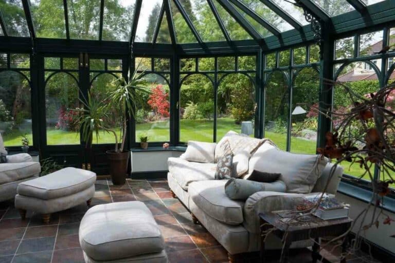 What Is the Difference Between a Solarium and a Sunroom? - Gardenia Organic