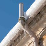 Preventing gutters from freezing