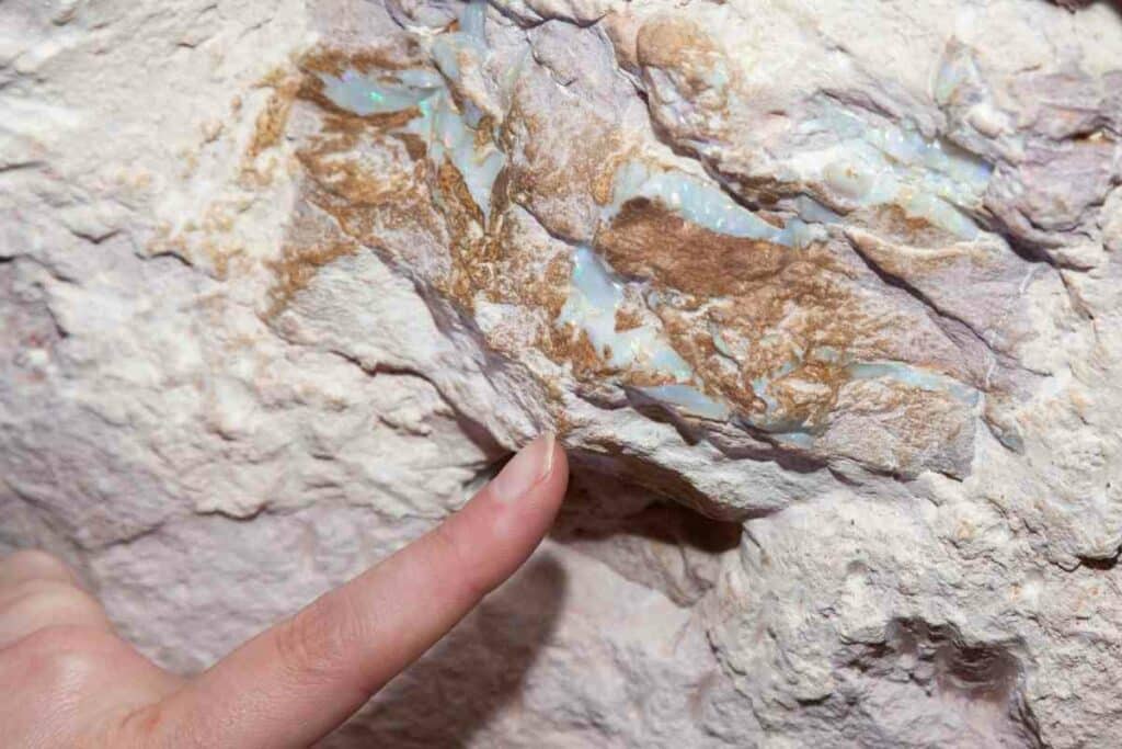 Opal valuable Rock