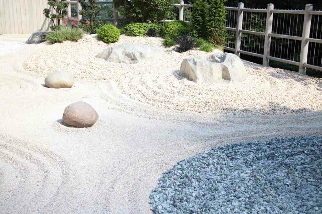 Stepped zen garden