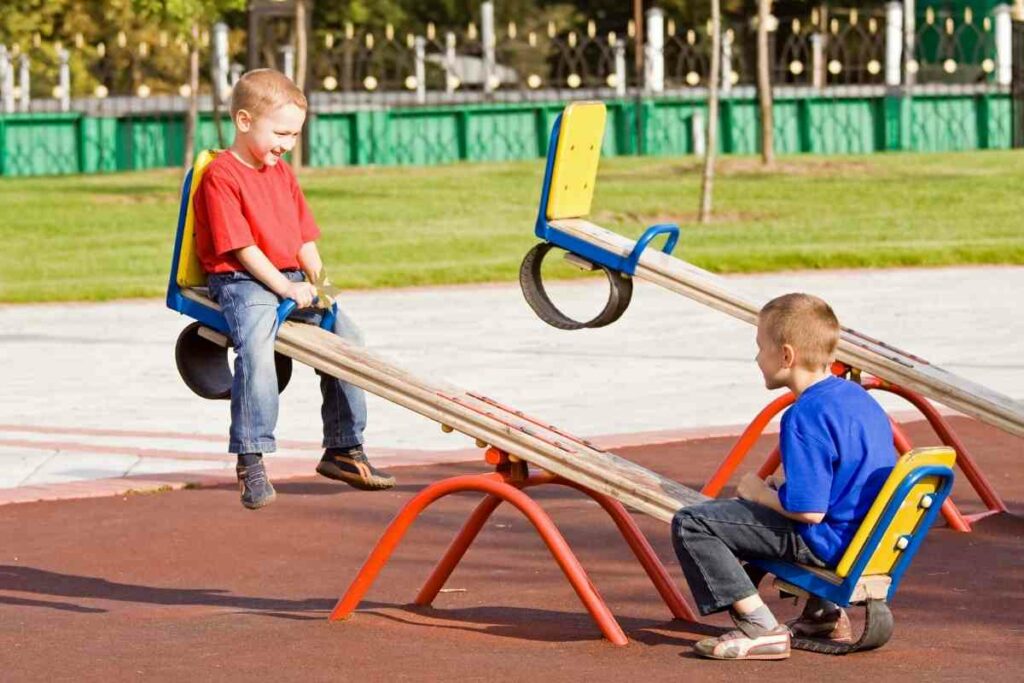 Teeter totter vs seesaw pros and cons