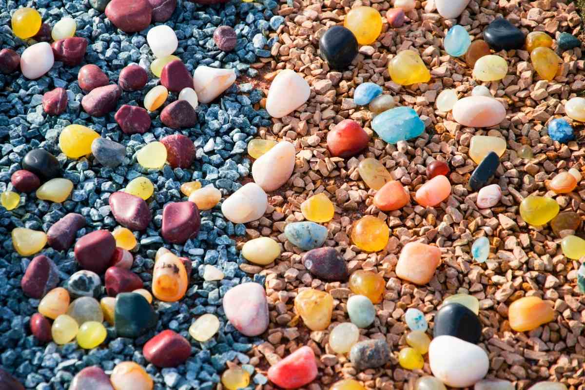 Pebbles Light Color Glow In The Dark Garden Pebbles Buyers Guide - Gardenia Organic