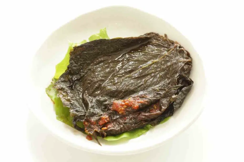 Marinated Perilla leaves lunch