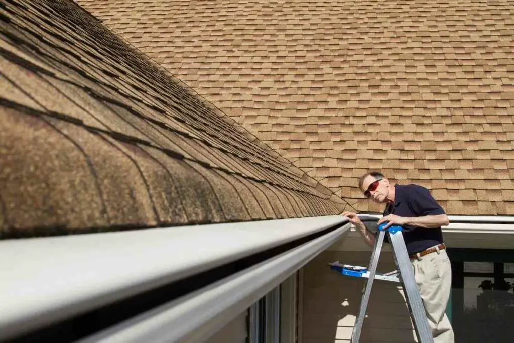 Seamless Gutters Vs Traditional Gutters tips