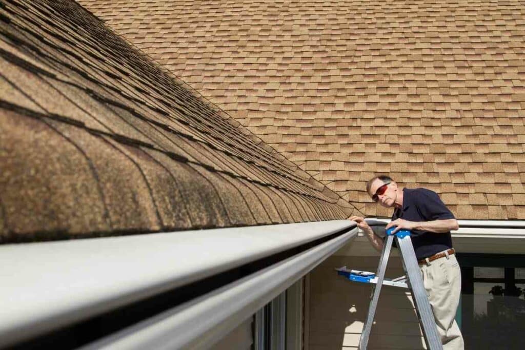 Seamless Gutters Vs Traditional Gutters tips